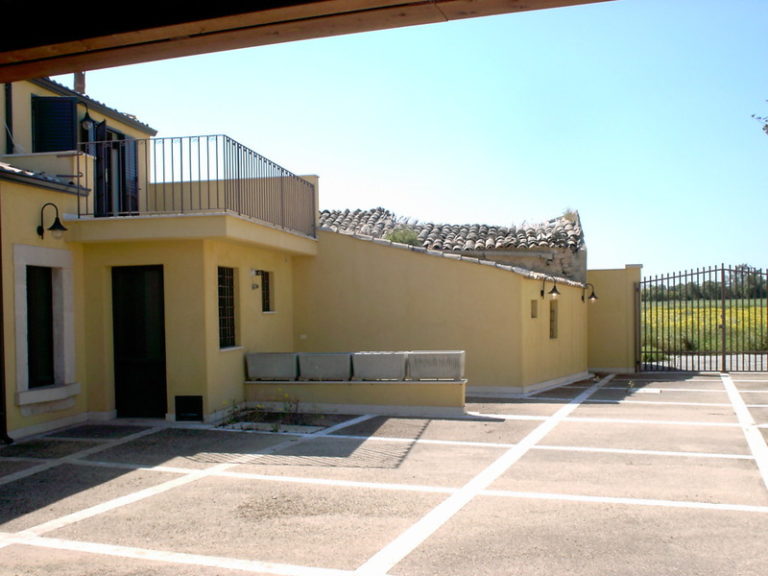 VILLA AG
